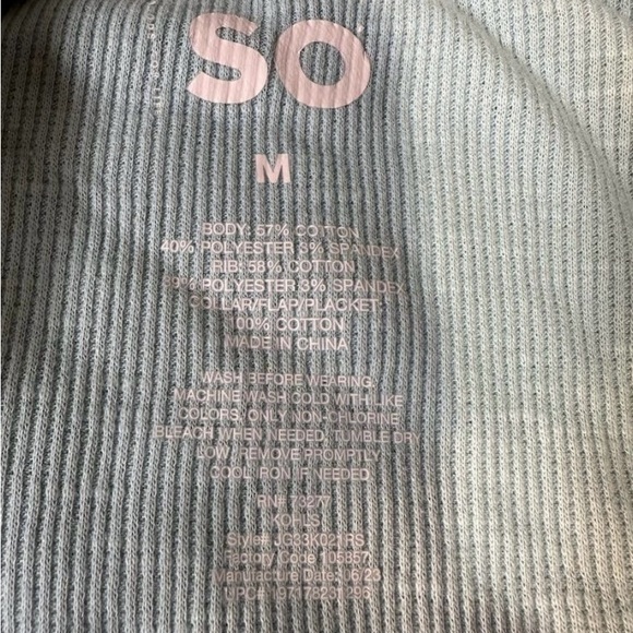 SO Women's Oversized Corduroy Button-Down Shacket Blue Size M NWT - Picture 8 of 8